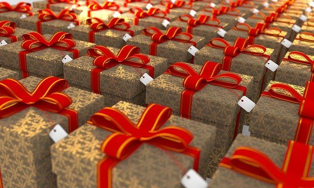 4 Reasons to Outsource Holiday Order Fulfillment